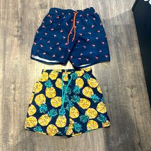 Men’s swimming trunks
